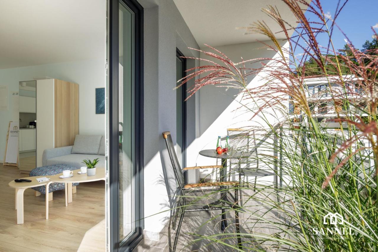 Apartament Artsea Z Basenem Calorocznym -Pobierowo Baltic Apartments-Sannel Apartments For Rent Extérieur photo